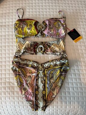 The Solil One Piece - Tarot - It’s Now Cool